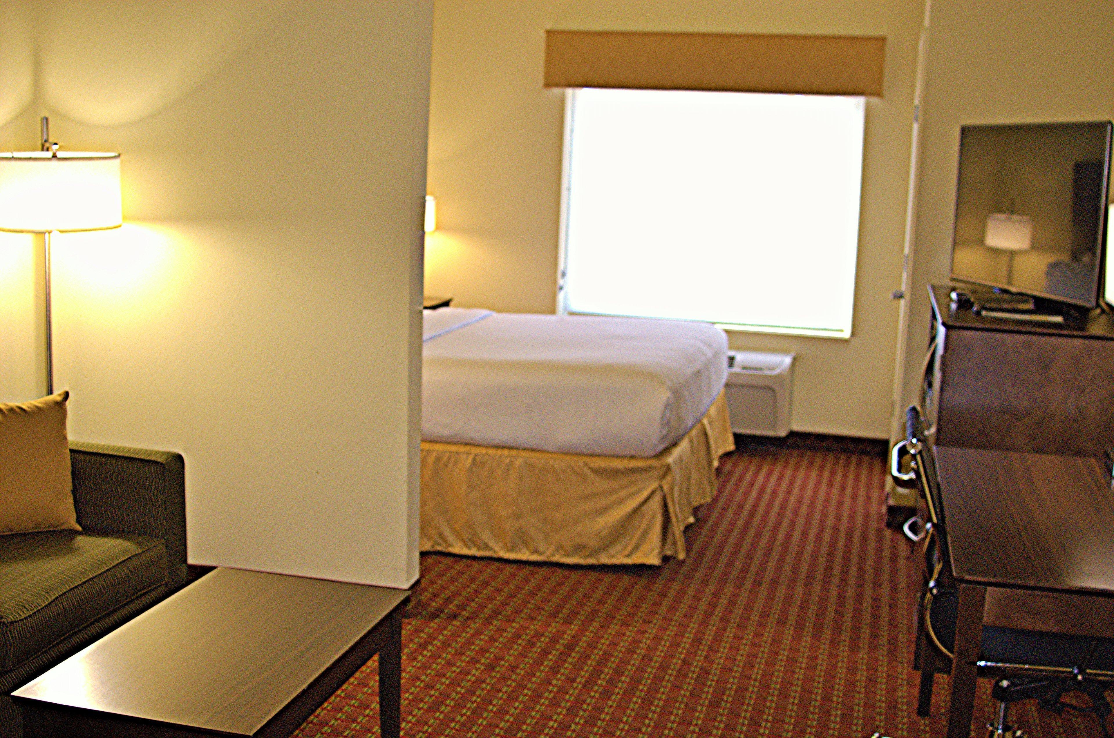 Holiday Inn Express Defuniak Springs, An Ihg Hotel Exterior photo
